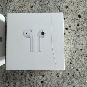 Apple AirPods box